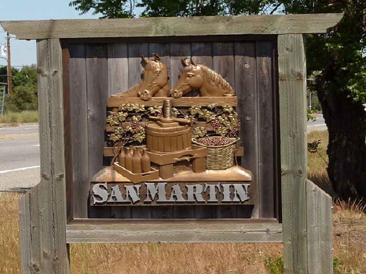 San Martin CA Welcome Sign